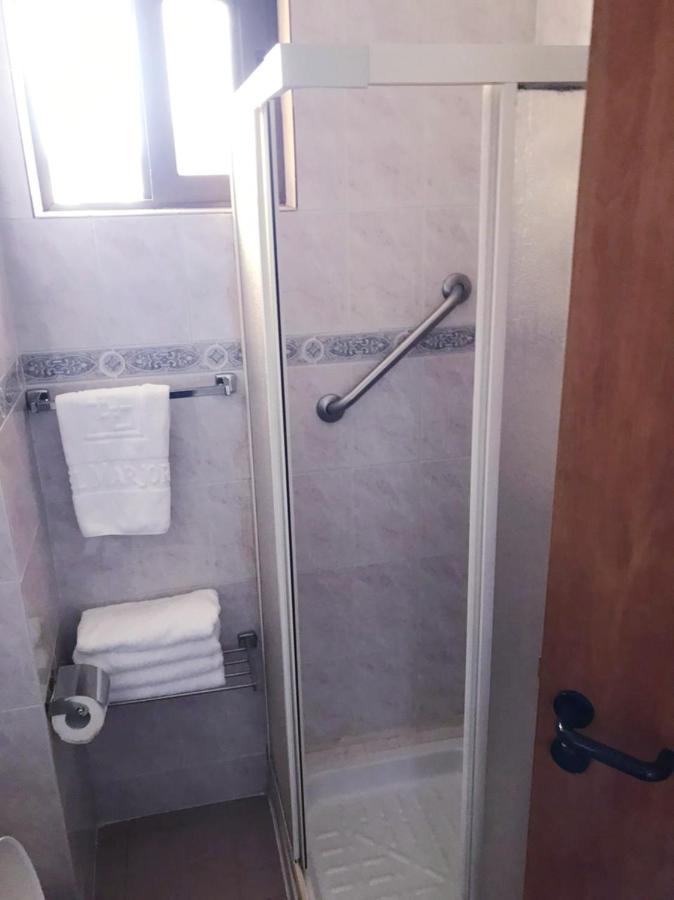 Hotel Marjorie 'Y' Tema Kültér fotó
